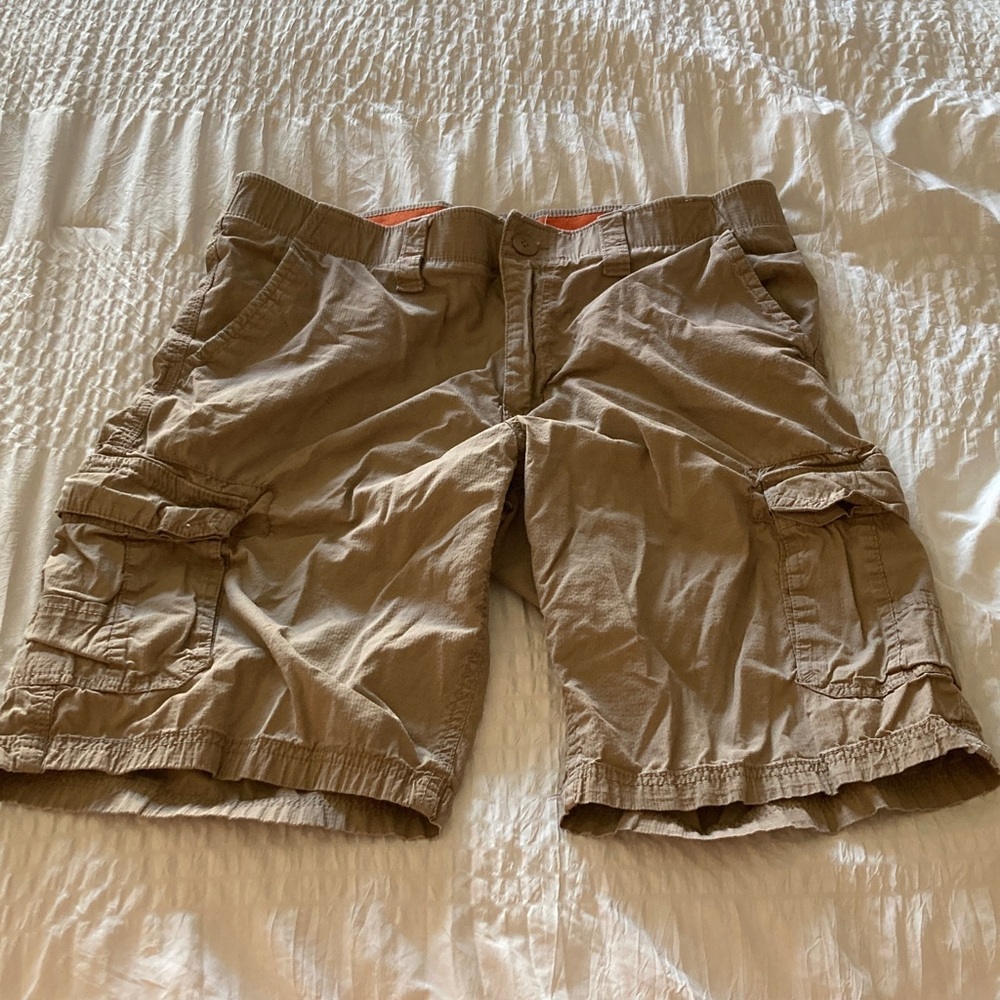 Urban Pipeline Brown Cargo Shorts